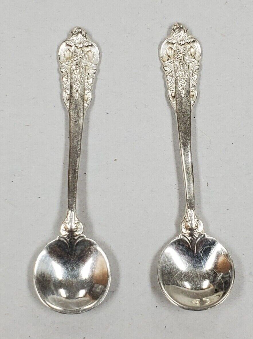 Pair Of  Antique Sterling Silver Salt Dip Spoons - Fiddleback Motif